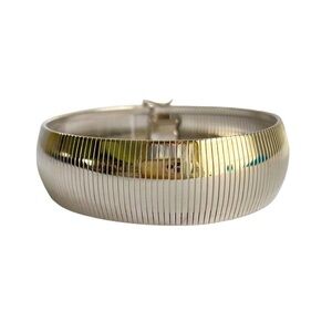 Bellezza Italy‎ Omega Bracelet Itaor Wide Cleopatra Flex Cuff Silver Tone Metal